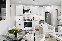 2nd image of 214 5th Ave #9