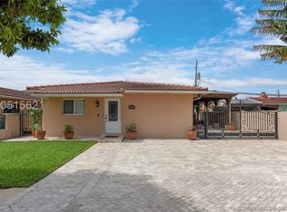 10465 SW 26th Ter, Miami, FL 33165