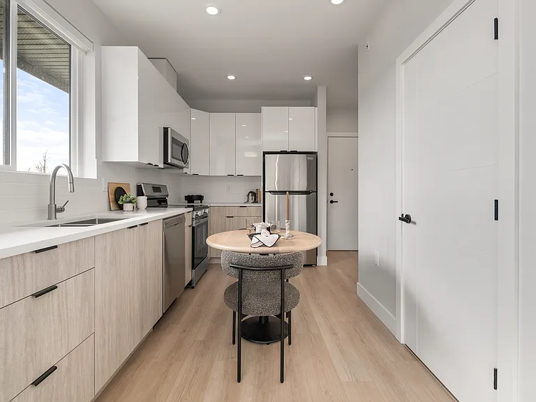 45754 Wellington Ave #207 — Photo 14