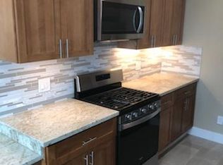 5160 Claremont Ave APT 405, Oakland, CA 94618