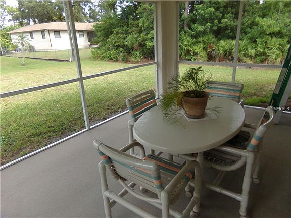 5th image of 10332 Sandrift Ave