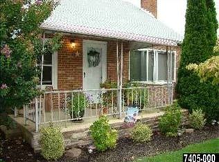 2422 Lyndale Rd, York, PA 17402