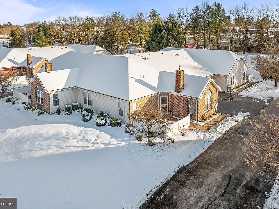 141 Village Way 6A, Phoenixville, PA 19460 Zillow