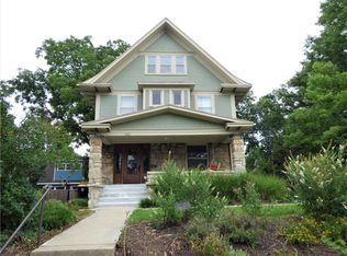 926 W 33rd Ter, Kansas City, MO 64111