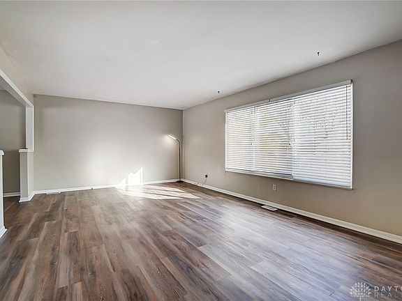 5th image of 2031 Avon Dr