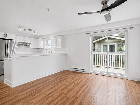 2nd image of 7428 Southwynde Ave #30