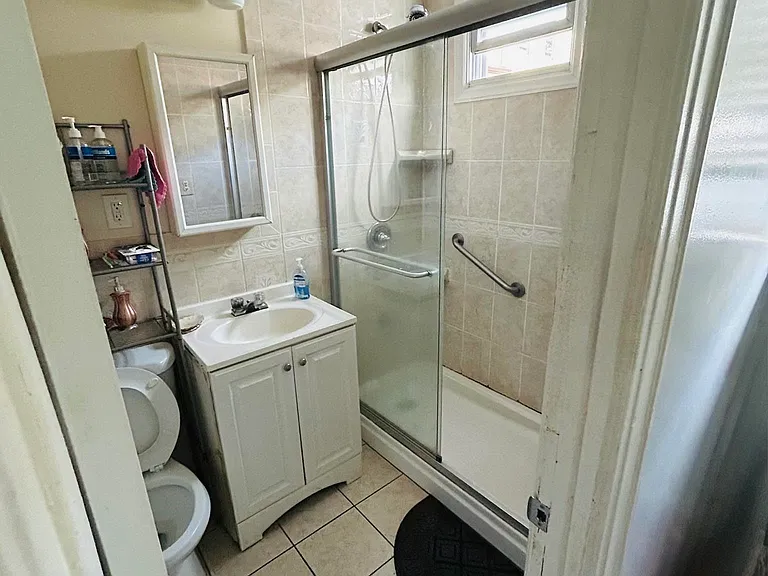 4539 Hill Ave #I — Photo 4
