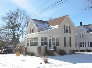 304 W Mill St, Capac, MI 48014