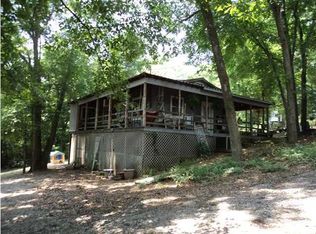 9071 Hiwassee St NW, Charleston, TN 37310