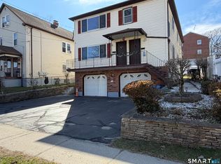 61-63 Newbury St, Hartford, CT 06114