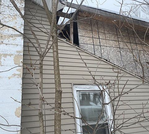3rd image of 725 Church St