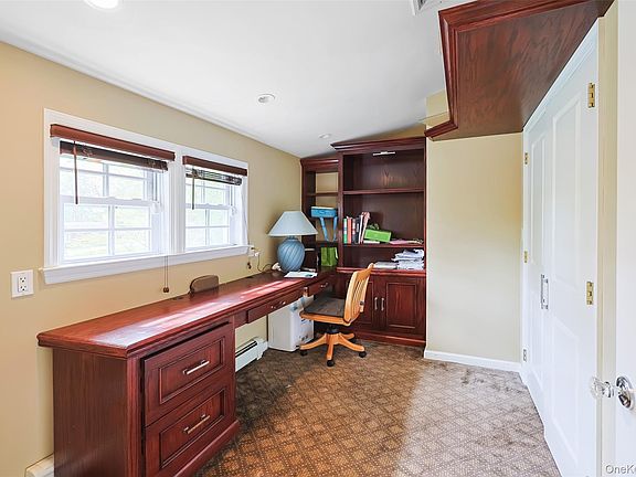 5th image of 24 Timberline Drive