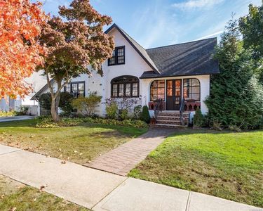 27 Birch Drive, Merrick, NY, 11566