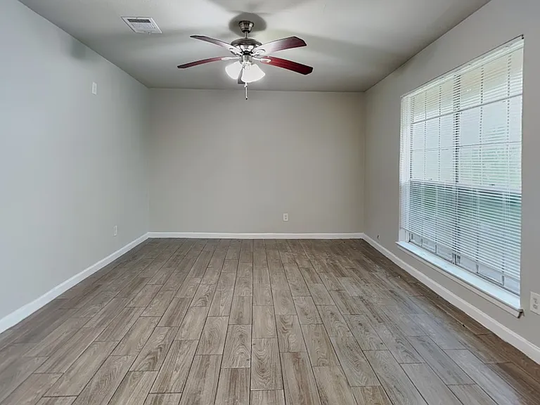 Spacious room with light gray