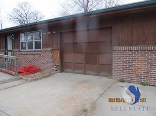 331 NW 14th St, Lincoln, NE 68528