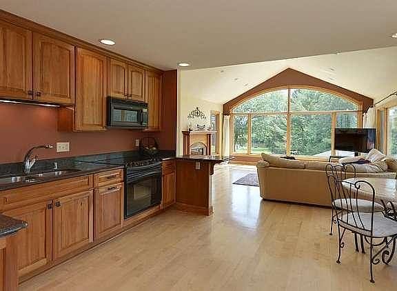 3rd image of 3252 County Road O