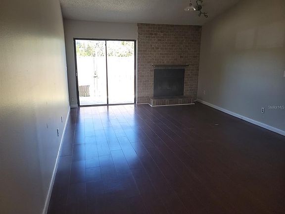 3rd image of 908 Otto Villa Pl