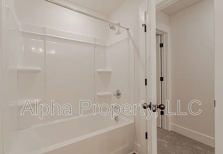 1554 Shallons Ct — Photo 31
