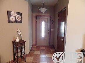 INVITING ENTRYWAY