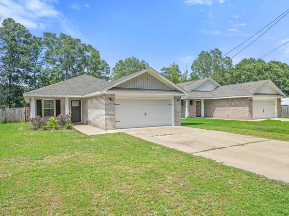 3152 Maple St, Crestview, FL 32539