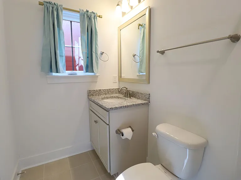307 Saint Anns Aly — Photo 28