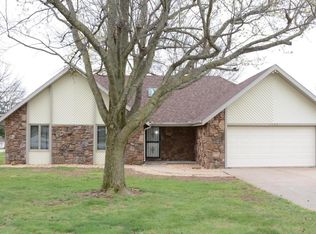3608 W Kingsley St, Springfield, MO 65807