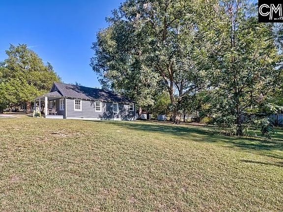 5th image of 403 Gator Rd
