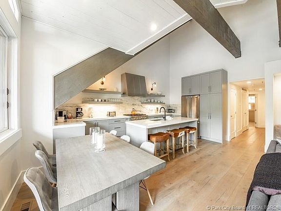 5th image of 7447 Royal St E #306