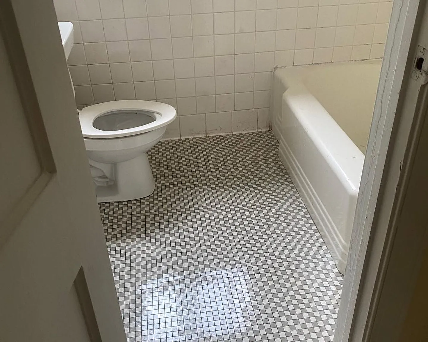 2 bed, 850 sqft, $950 — Photo 4