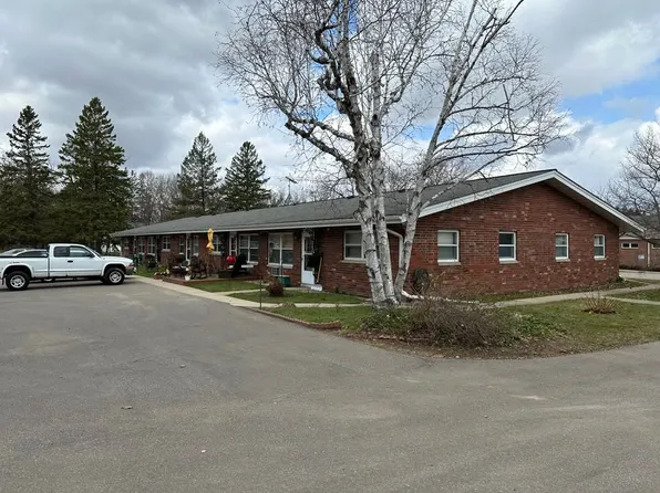 440 W Ray St, Ellsworth, WI