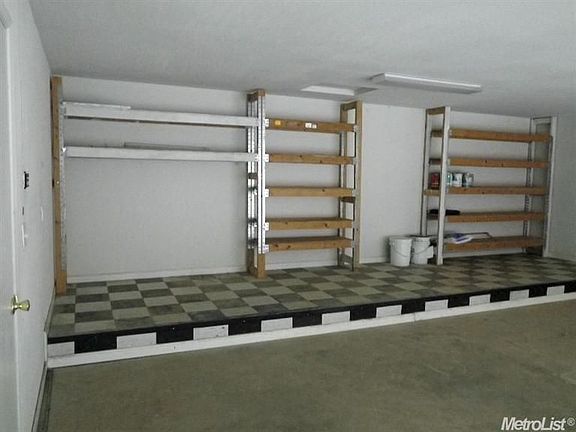 4th image of 2773 Alder Dr