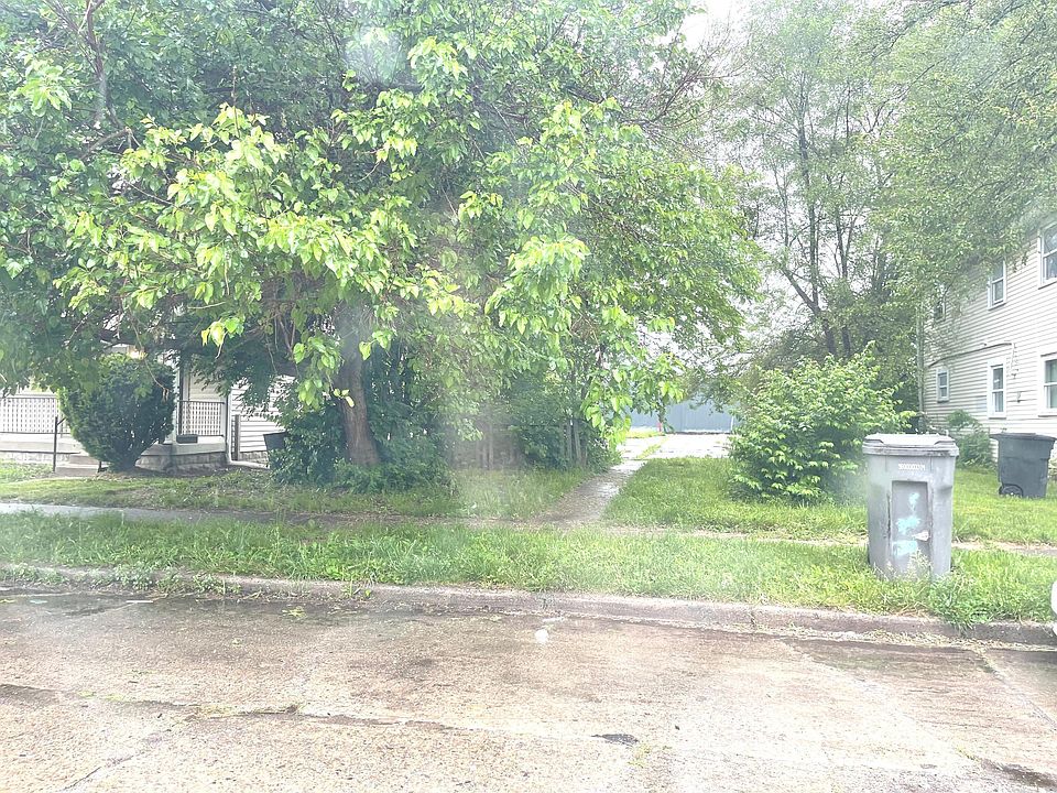 2nd image of 2510 Columbia Ave