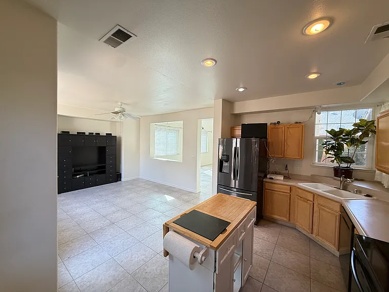 5783 Golden Eagle Dr — Photo 6