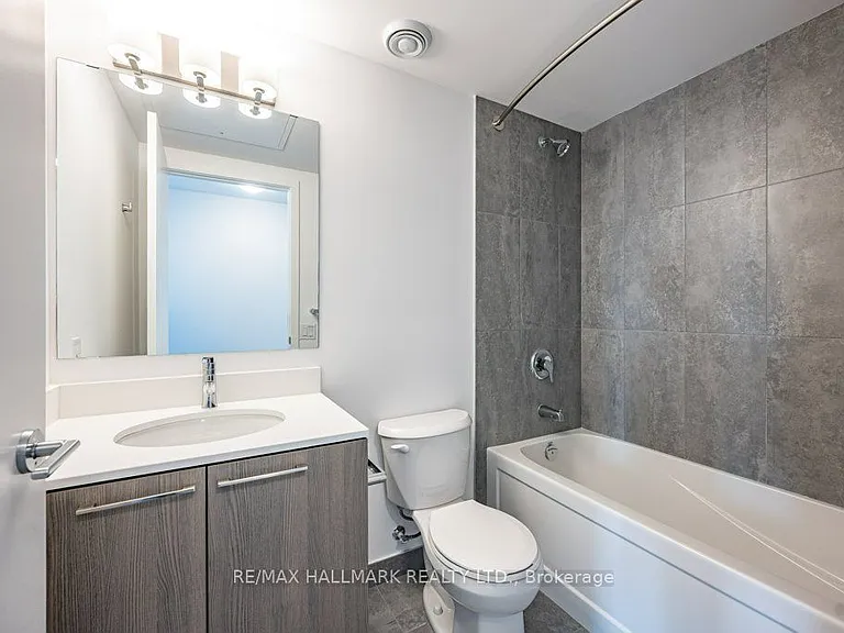 7447 Kingston Rd #418 — Photo 11