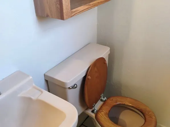 2216 Dixon Rd, Choctaw, OK 73020