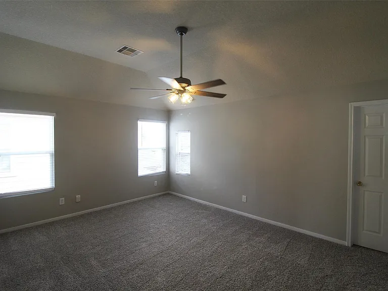 2834 Iris Valley Way — Photo 10
