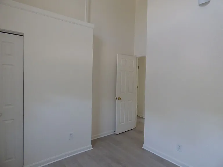 546 Atwood Street — Photo 17