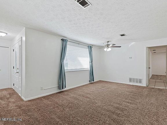 5th image of 10987 LUANA Drive N
