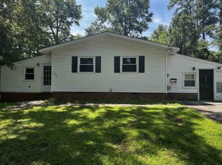 1001 Helms Pl, Raleigh, NC 27610