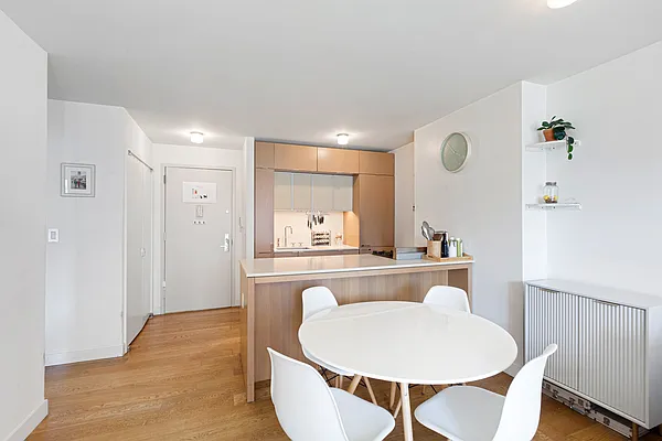 Rented by Platinum Properties | media 21