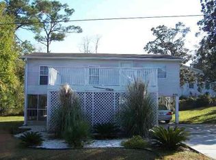 2106 Chestnut St, North Myrtle Beach, SC 29582