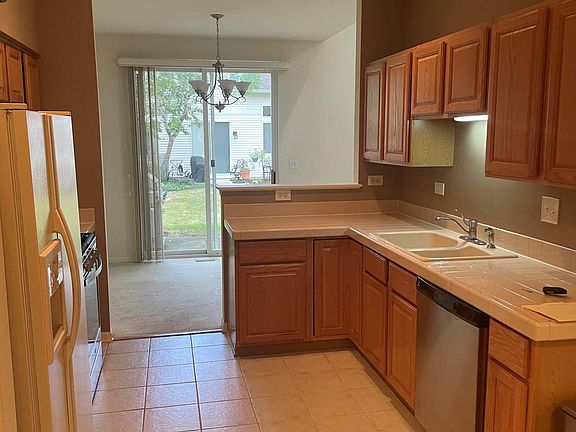 5th image of 3092 Kentshire Cir