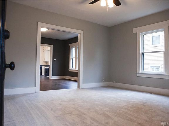4th image of 1220 Arbor Ave