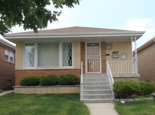 6430 S Lamon Ave, Chicago, IL 60638