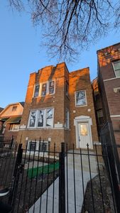 1009 N Harding Ave, Chicago, IL, 60651