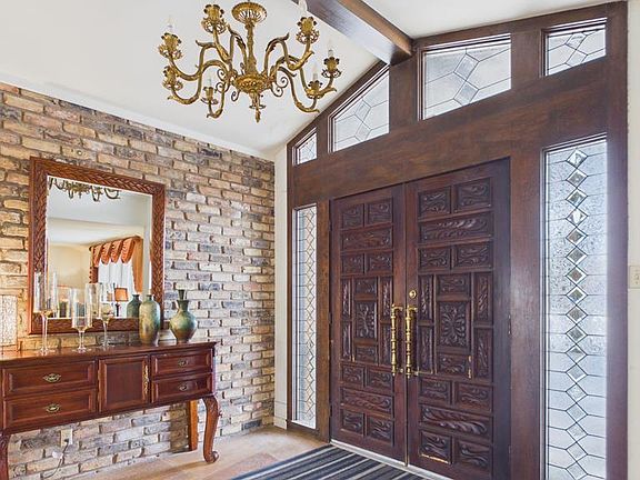 4th image of 1819 W Jefferson St