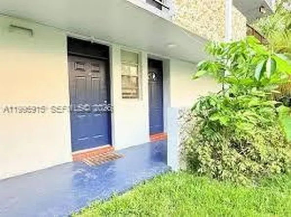 5495 NW 10th Ct APT 104, Plantation, FL 33313