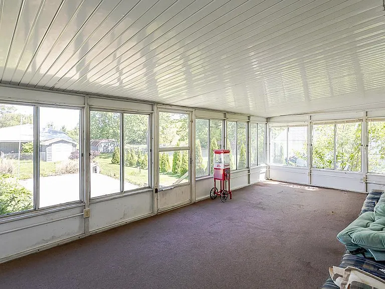 6125 Seaman Rd — Photo 24