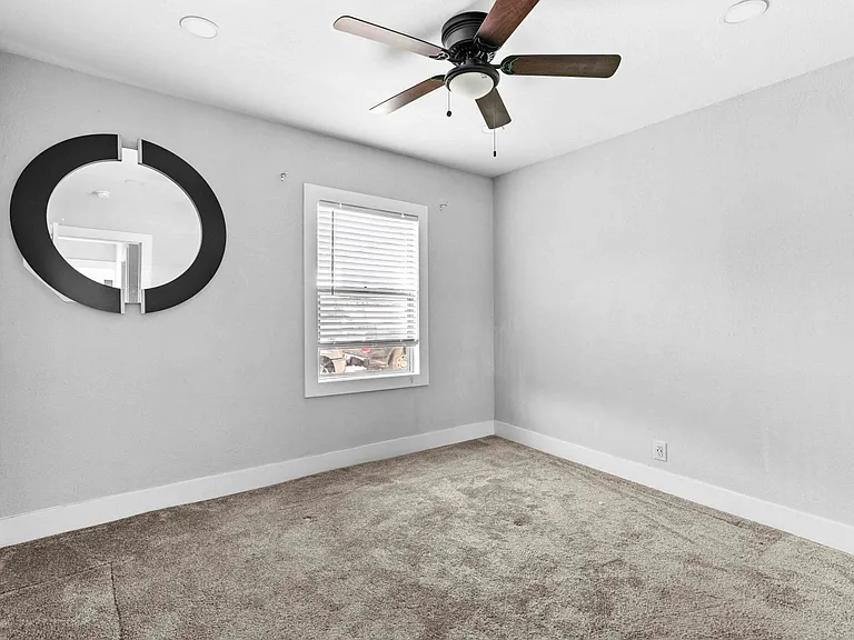 7137 Greeley St #4 — Photo 18