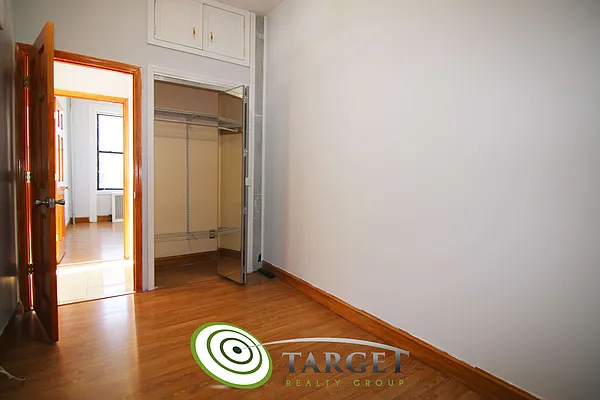 Rented by Target Realty Group | media 17